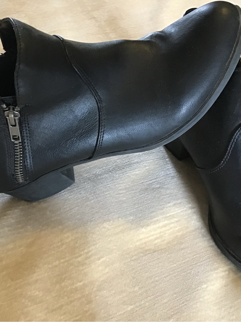 Women’s Black Leather Ankle Boots with Side Zip